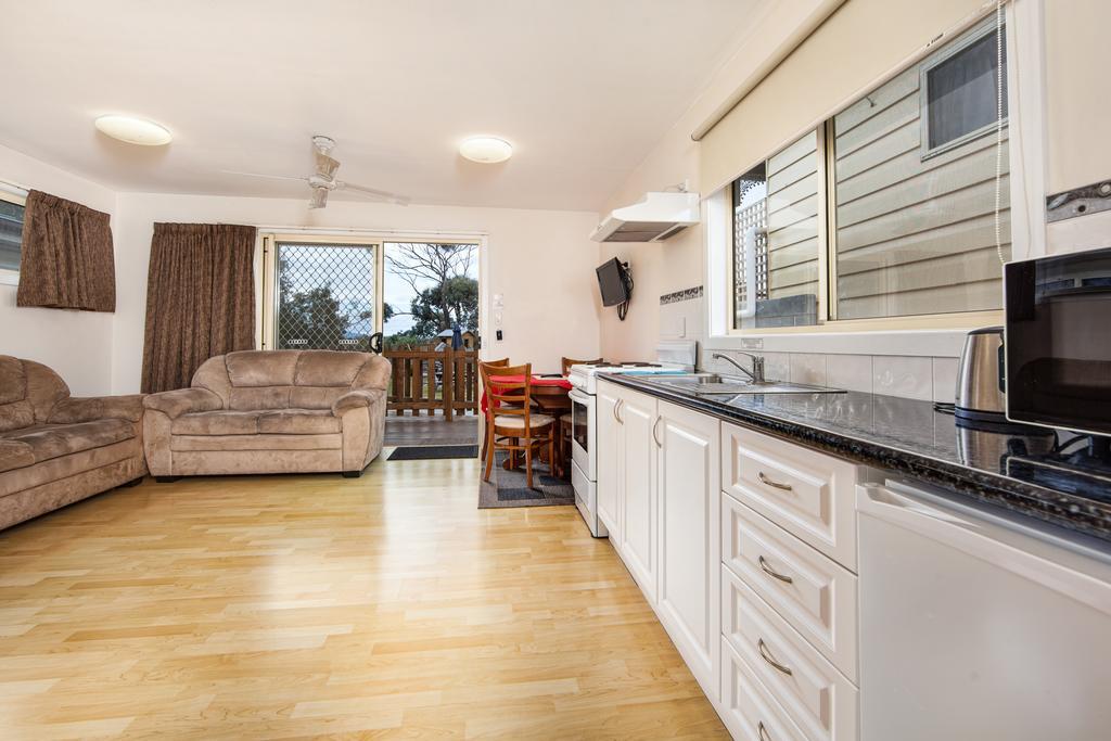 ביצ'אנו Wintersun Gardens Motel מראה חיצוני תמונה