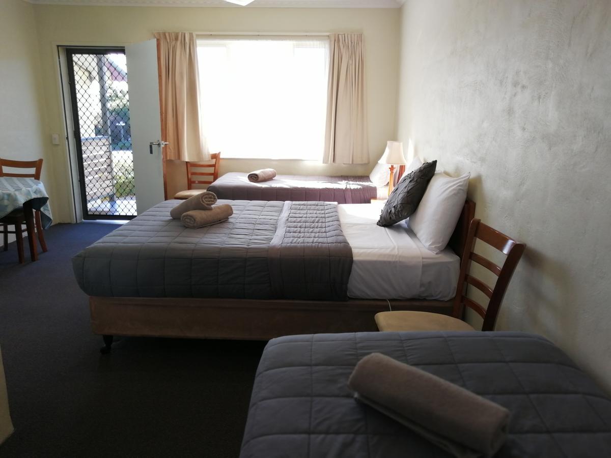 ביצ'אנו Wintersun Gardens Motel מראה חיצוני תמונה
