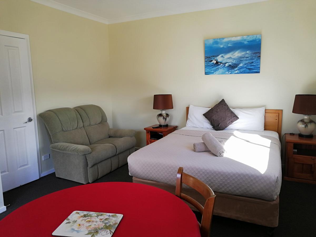 ביצ'אנו Wintersun Gardens Motel מראה חיצוני תמונה